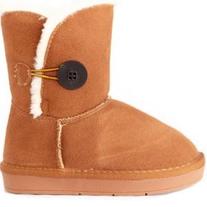 UGG K Bailey Button Boots